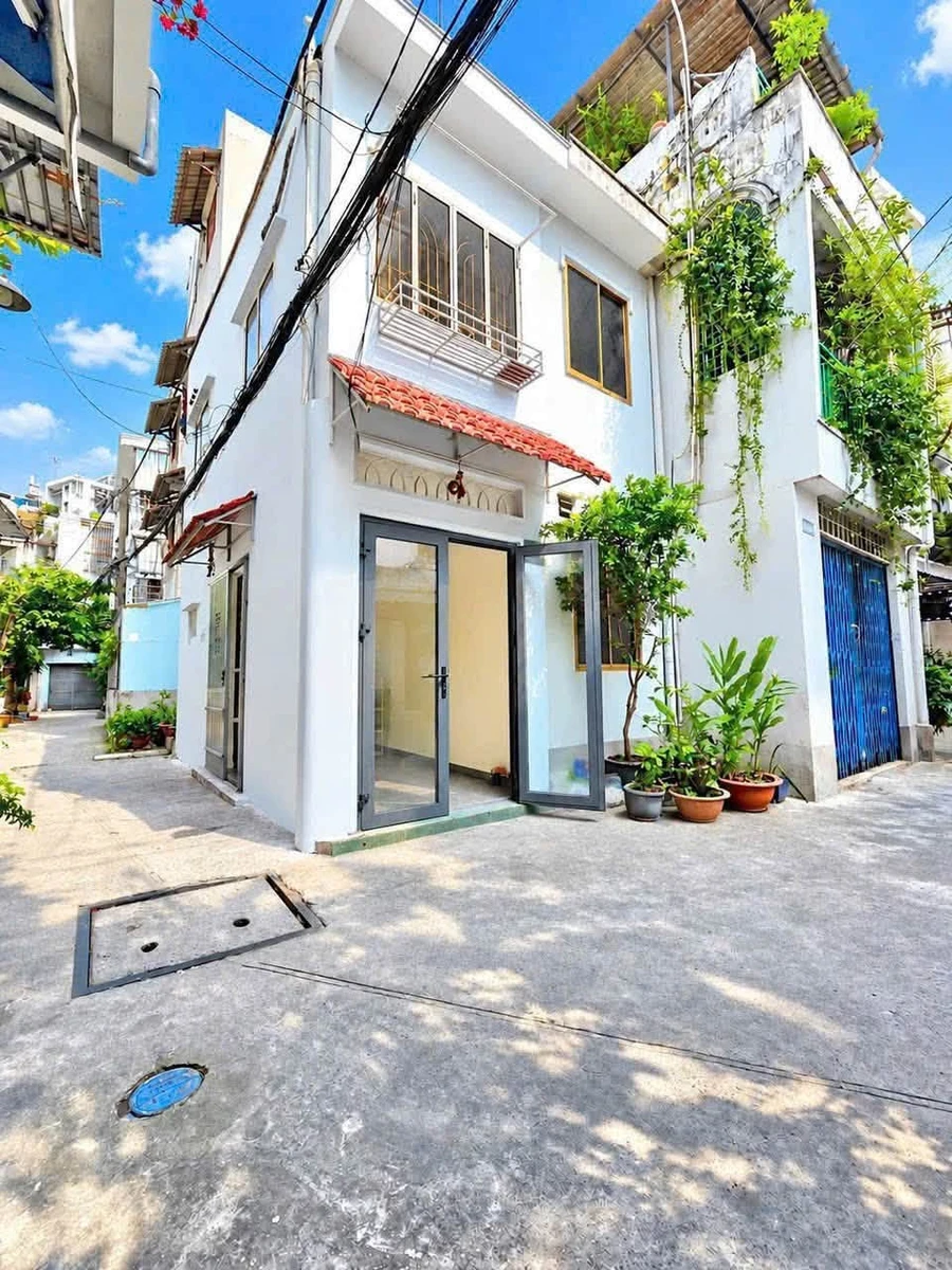 Bán nhà 2 mặt hẻm 14m², 2PN, Huỳnh Văn Bánh, Phú Nhuận, giá 2,888 tỷ - Ảnh 1