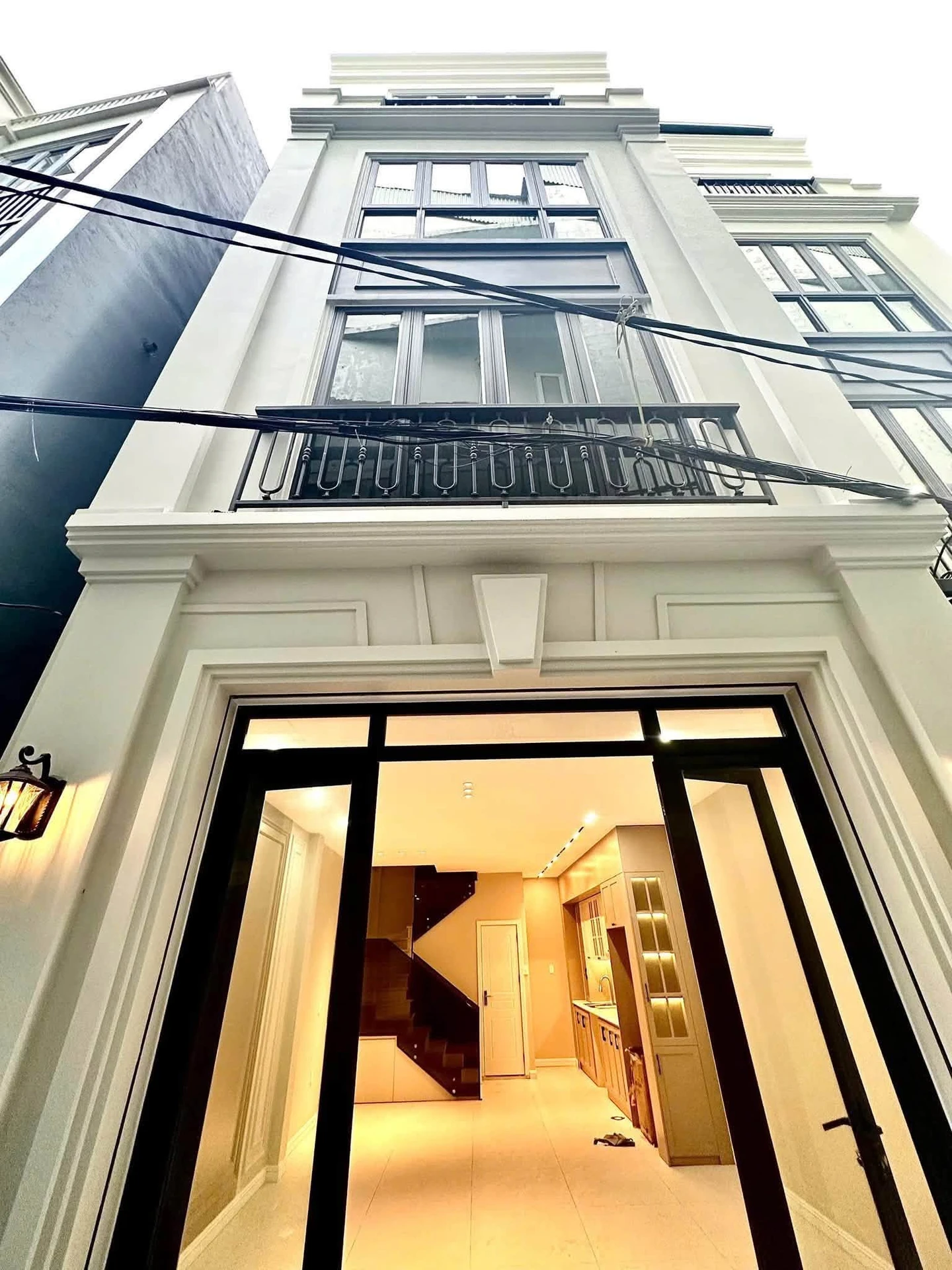 Bán nhà 4 tầng 45m² ngõ thông Hồ Sen, Chợ Hàng, giá 4,85 tỷ - Ảnh 1