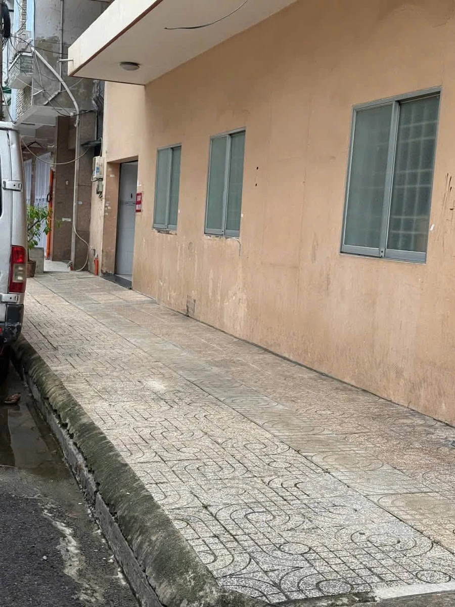Cho thuê mặt bằng 2 mặt tiền 128m² Quận 11, 33 triệu/tháng - Ảnh thu nhỏ 2
