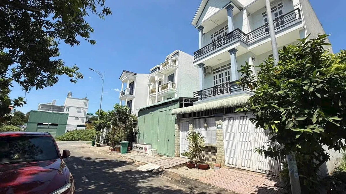 Bán đất TĐC Phước Thiện Q9 140m2 8 tỷ - Ảnh thu nhỏ 2