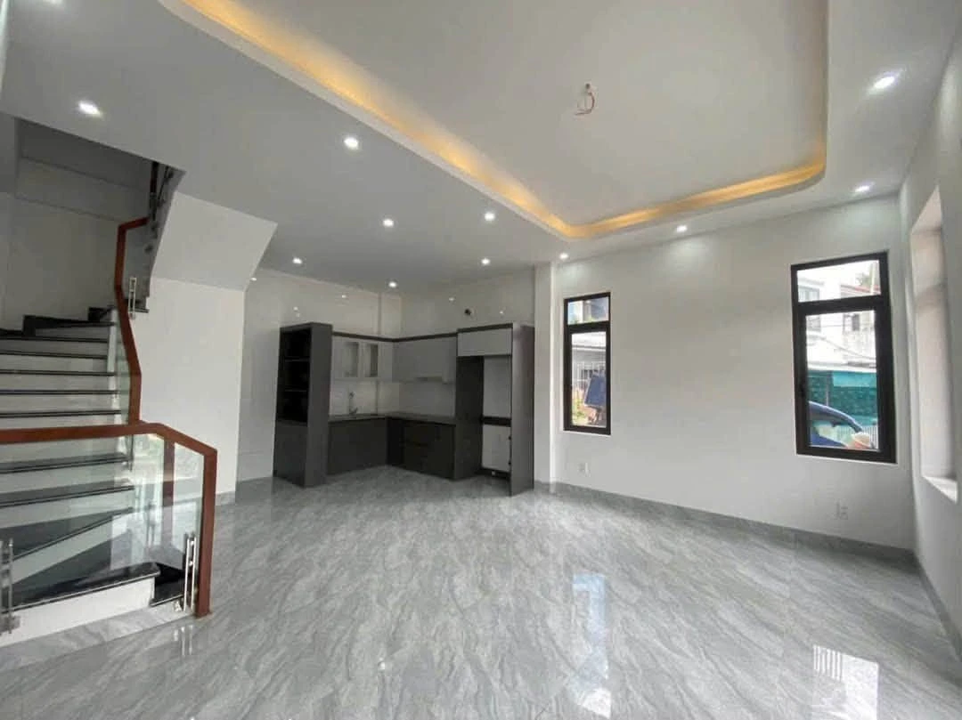 Bán nhà 3 tầng 3PN 61m2 Nguyễn Văn Cừ Quận 5 - Ảnh thu nhỏ 2