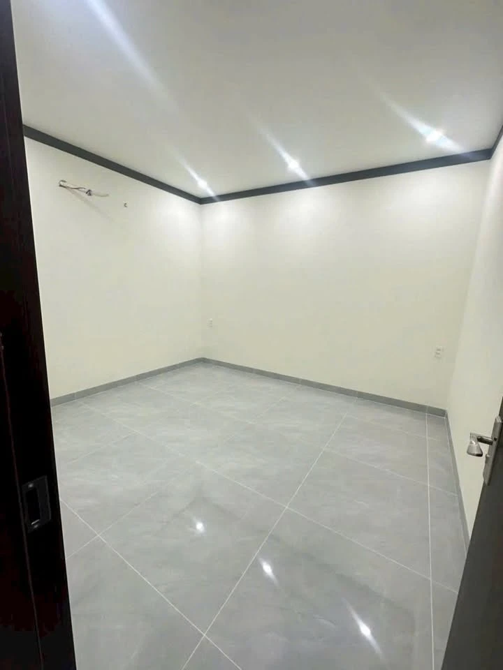 Bán nhà 1 trệt 1 lửng 90m2 Biên Hoà, 3 tỷ 700 triệu - Ảnh thu nhỏ 4