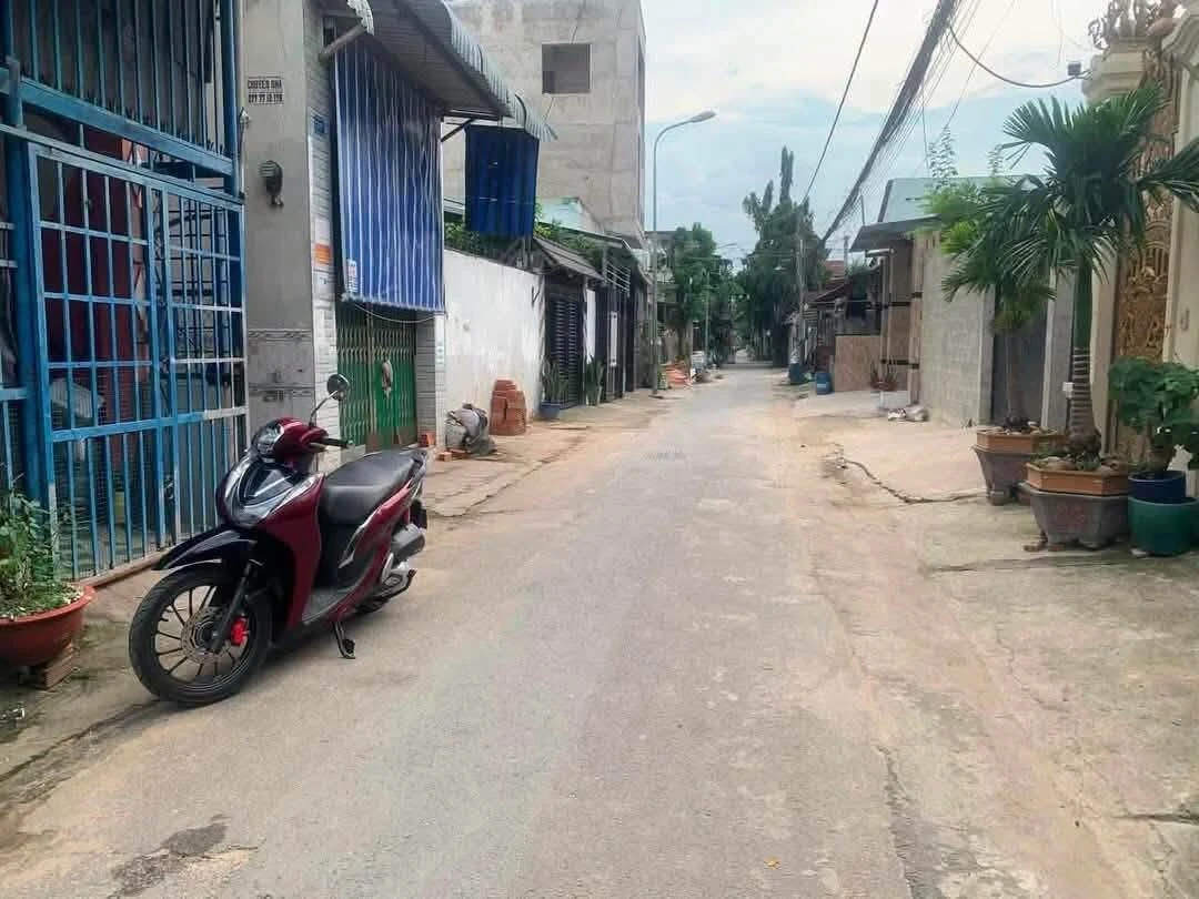 Bán nhà 1 trệt 1 lầu 4 phòng trọ 143m2 Lái Thiêu - Ảnh thu nhỏ 3