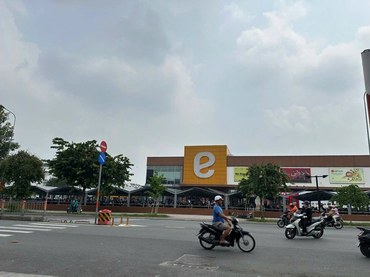 Bán nhà hẻm xe hơi 62m2 4 tầng gần Emart Phan Văn Trị, Gò Vấp - 15 tỷ - Ảnh thu nhỏ 2