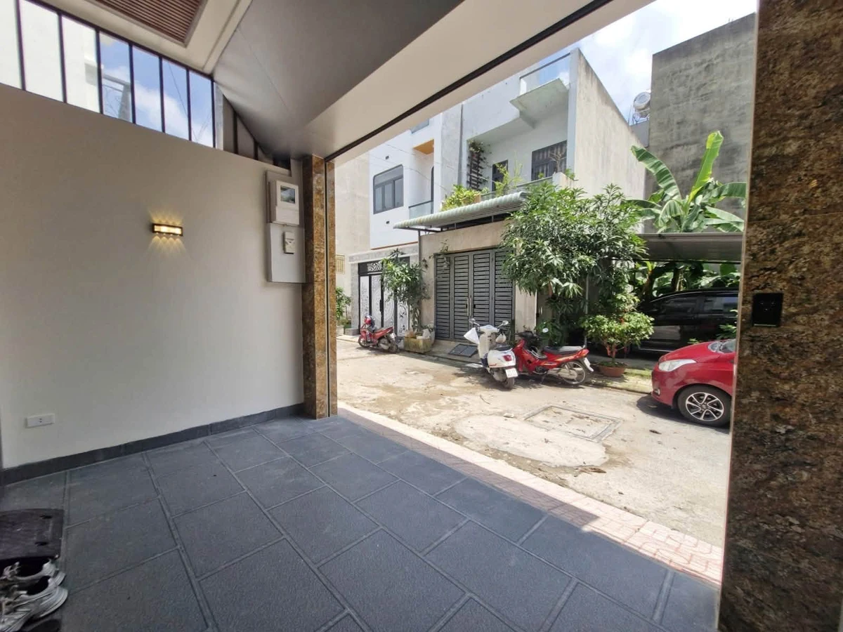 Bán nhà 4 tầng full nội thất 52.4m² Q7, giá 6.6 tỷ - Ảnh 1
