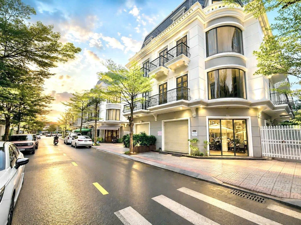 Bán shophouse Vincom Mỹ Thọ 105m² 13 tỷ, kinh doanh cho thuê - Ảnh thu nhỏ 2