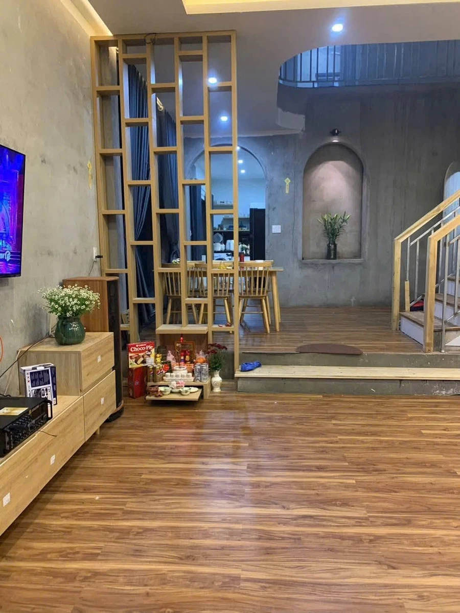 Bán nhà 2 tầng kiệt 171m² Nguyễn Sinh Cung, Huế 5.5 tỷ - Ảnh 1