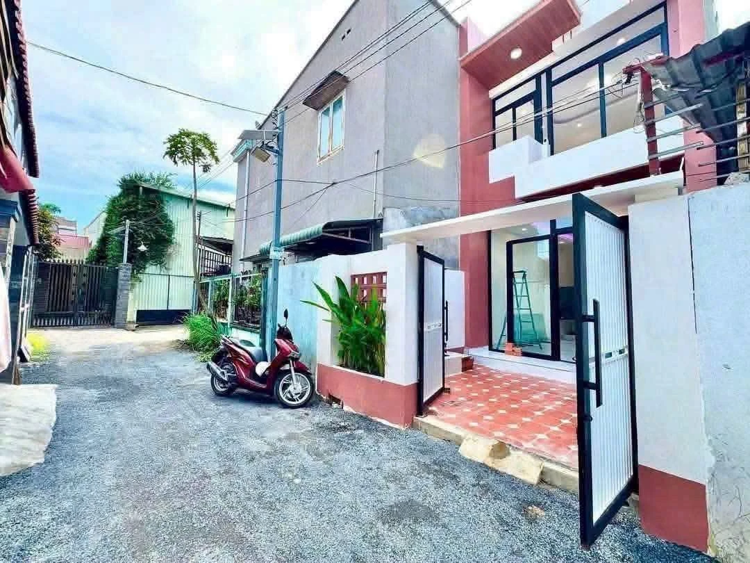 Bán nhà 1 lầu 1 trệt 63m² 2PN Dĩ An 3.85 tỷ - Ảnh 1