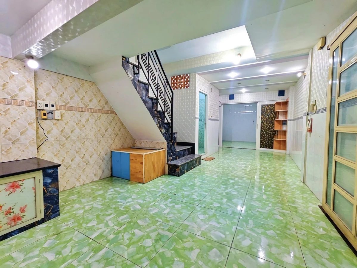 Bán nhà phố mặt tiền Xuân Hồng, Tân Bình, 135m², 6 tỷ - Ảnh thu nhỏ 2