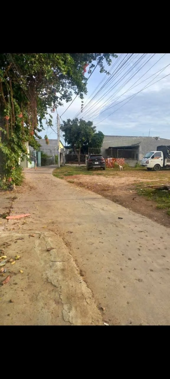Bán đất góc 200m mặt tiền 29m Phan Thiết - Ảnh 1