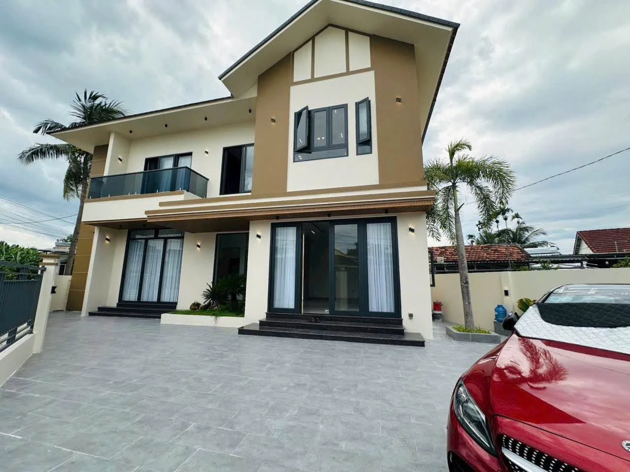 Bán villa 3 phòng 222m² Diên Khánh, Khánh Hòa, giá 5,6 tỷ - Ảnh 1