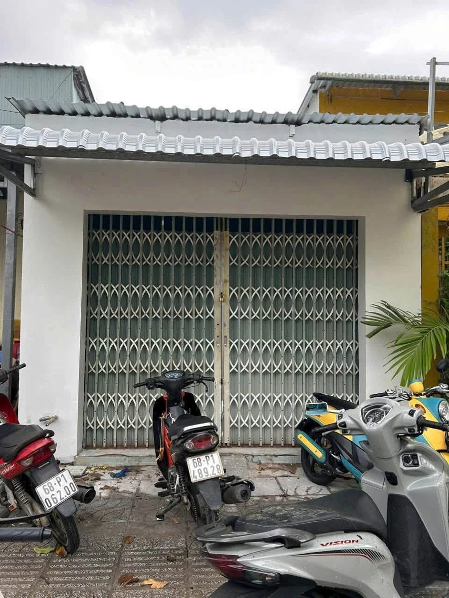 Bán nhà mặt tiền 85,4m2 Dương Đông Phú Quốc 6 tỷ - Ảnh 1