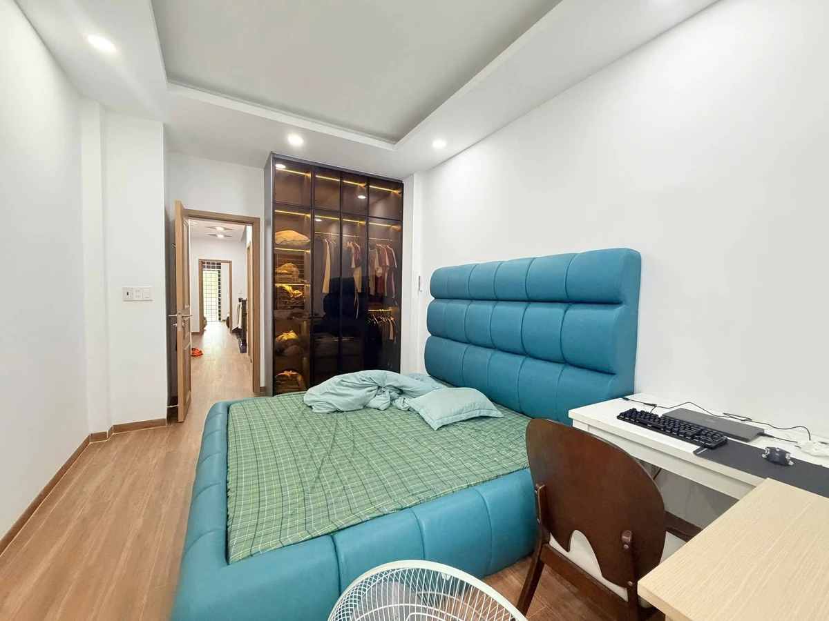 Bán nhà 4 tầng mặt tiền Đặng Huy Trứ, Nha Trang, 70.9m², 8.8 tỷ - Ảnh thu nhỏ 4