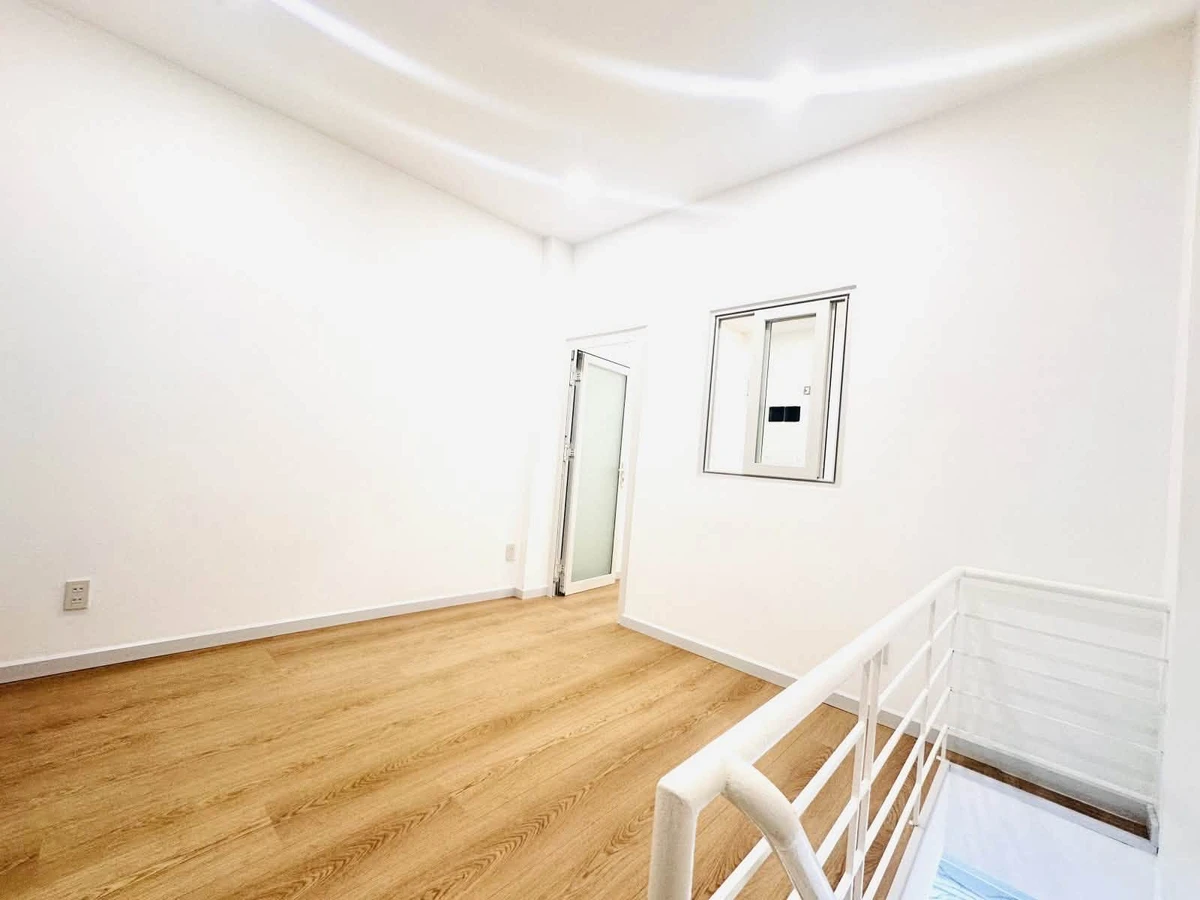 Bán nhà 2 tầng 40m² Linh Chiểu Thủ Đức, 2PN, sổ hồng riêng - Ảnh thu nhỏ 4