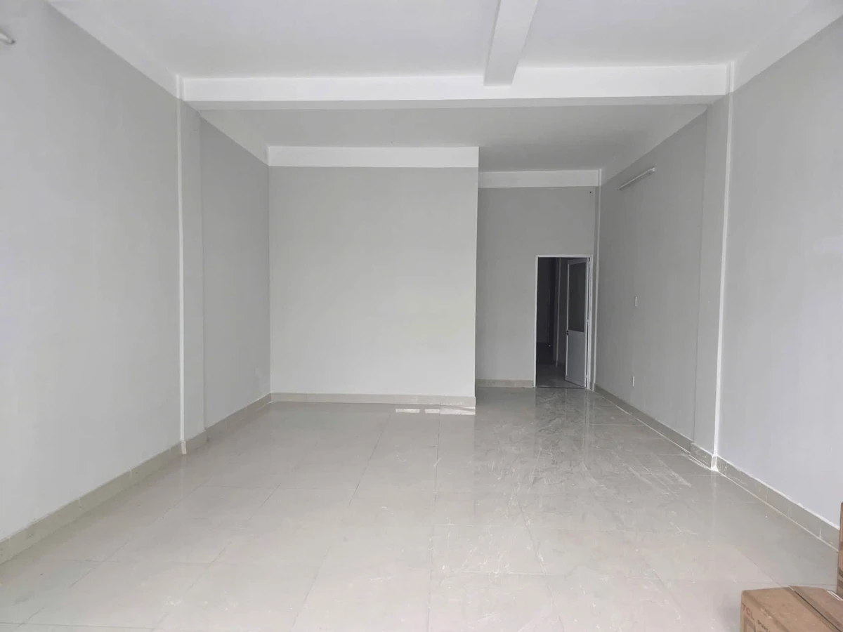 Cho thuê nhà phố Unitown Bình Dương 5PN 100m² 25 triệu/tháng - Ảnh thu nhỏ 2