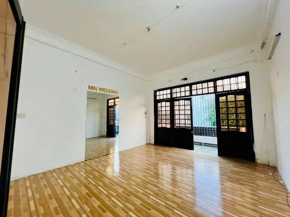 Bán nhà 4 tầng mặt tiền Nguyễn Tự Tân, 267m2, Quảng Ngãi - Ảnh thu nhỏ 5