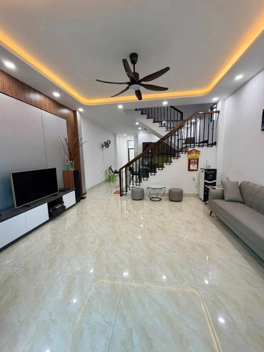 Bán nhà liên hoa Vĩnh Ngọc Nha Trang 100m2 3 phòng ngủ 3 tỷ 750 - Ảnh thu nhỏ 4