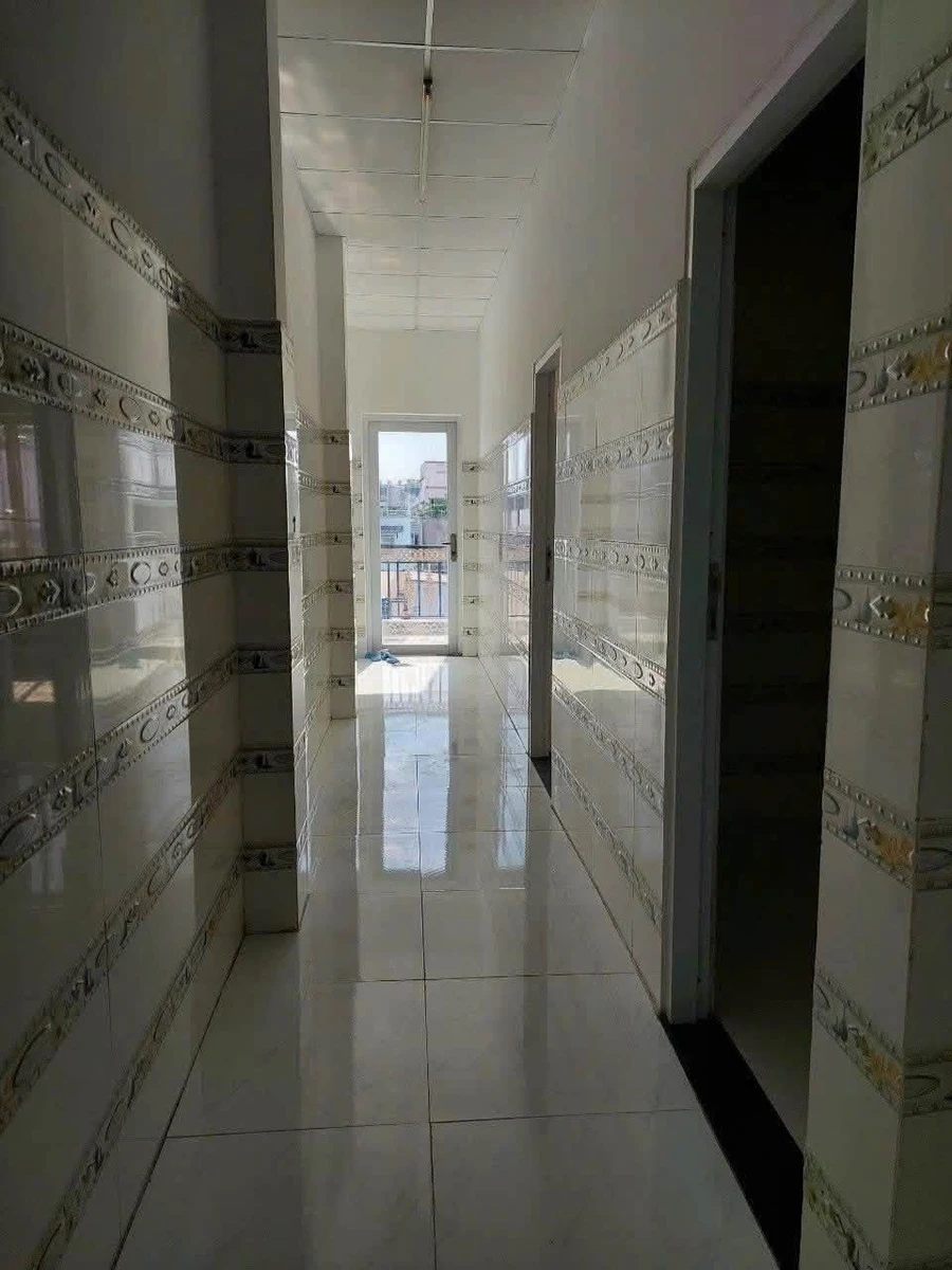Cho thuê nhà 5 phòng ngủ 55m² 10 triệu/tháng Bình Tân - Ảnh thu nhỏ 4