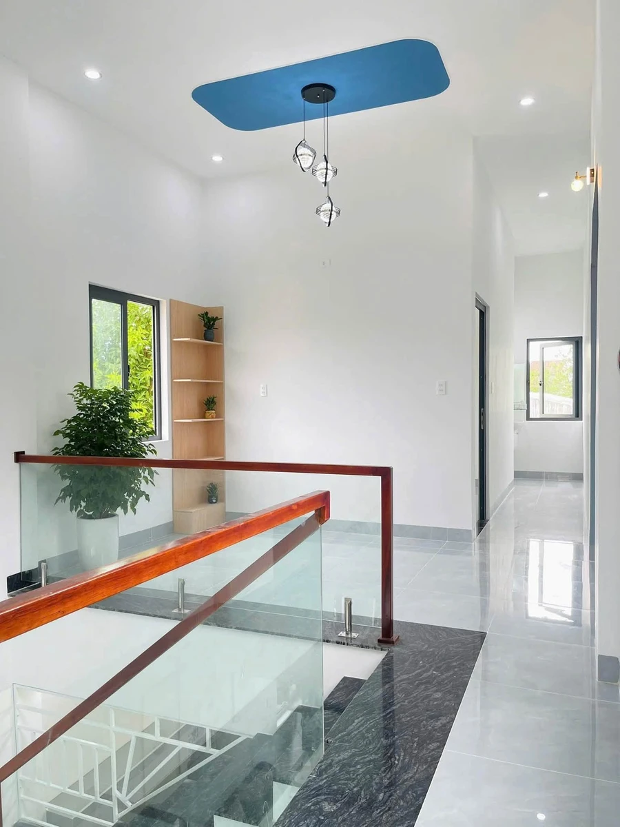 Nhà 2 tầng 97,8m2 Nguyễn Thuỵ, 3 phòng ngủ, 2 tỷ - Ảnh thu nhỏ 5
