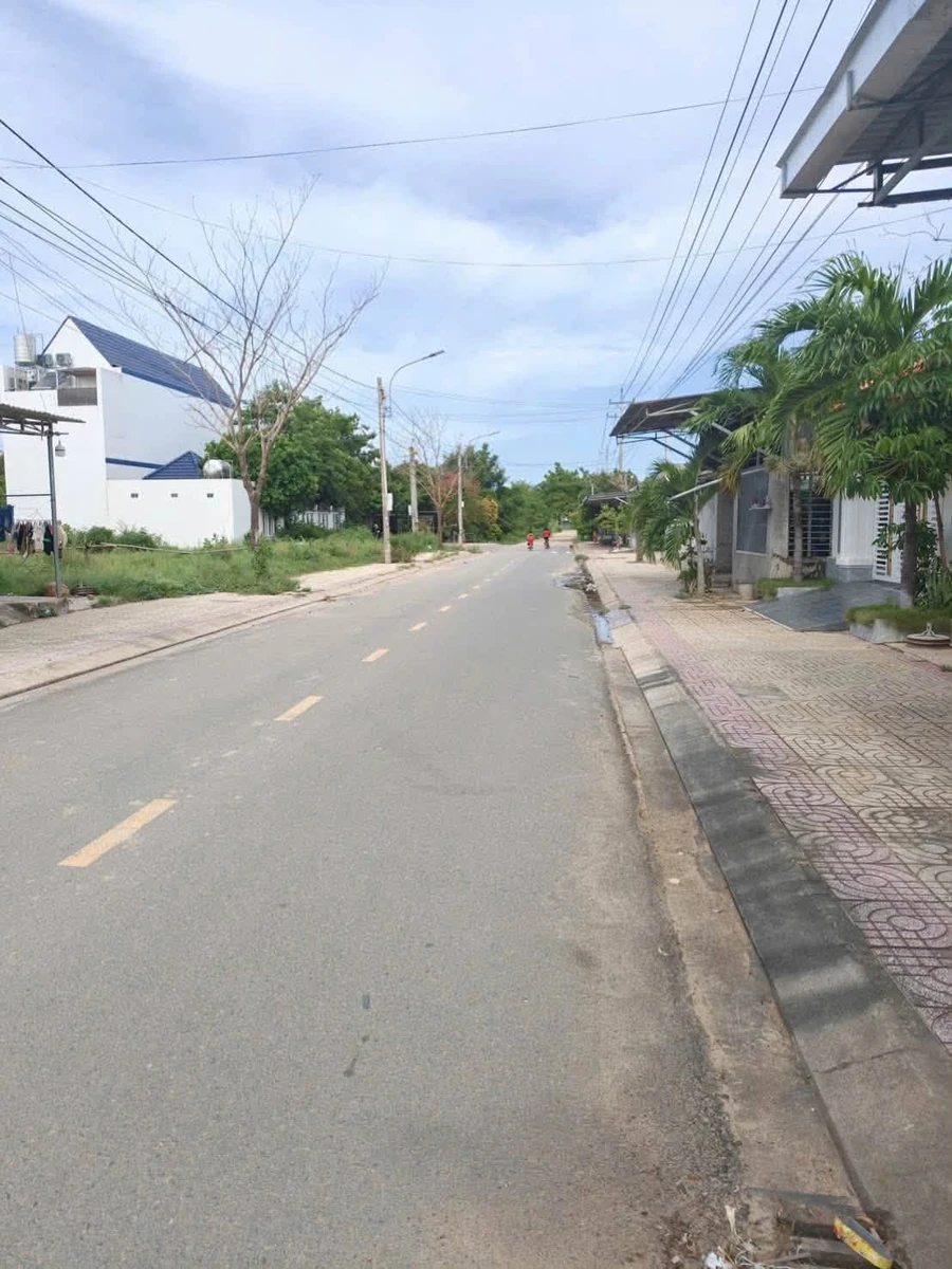 Bán đất 2 mặt tiền 180m2 Lương Sơn, Bắc Bình, Bình Thuận 2.3 tỷ - Ảnh thu nhỏ 3