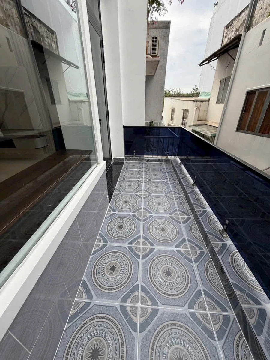 Bán nhà 4 phòng ngủ full nội thất Quận 7, 64m2 - Ảnh thu nhỏ 5
