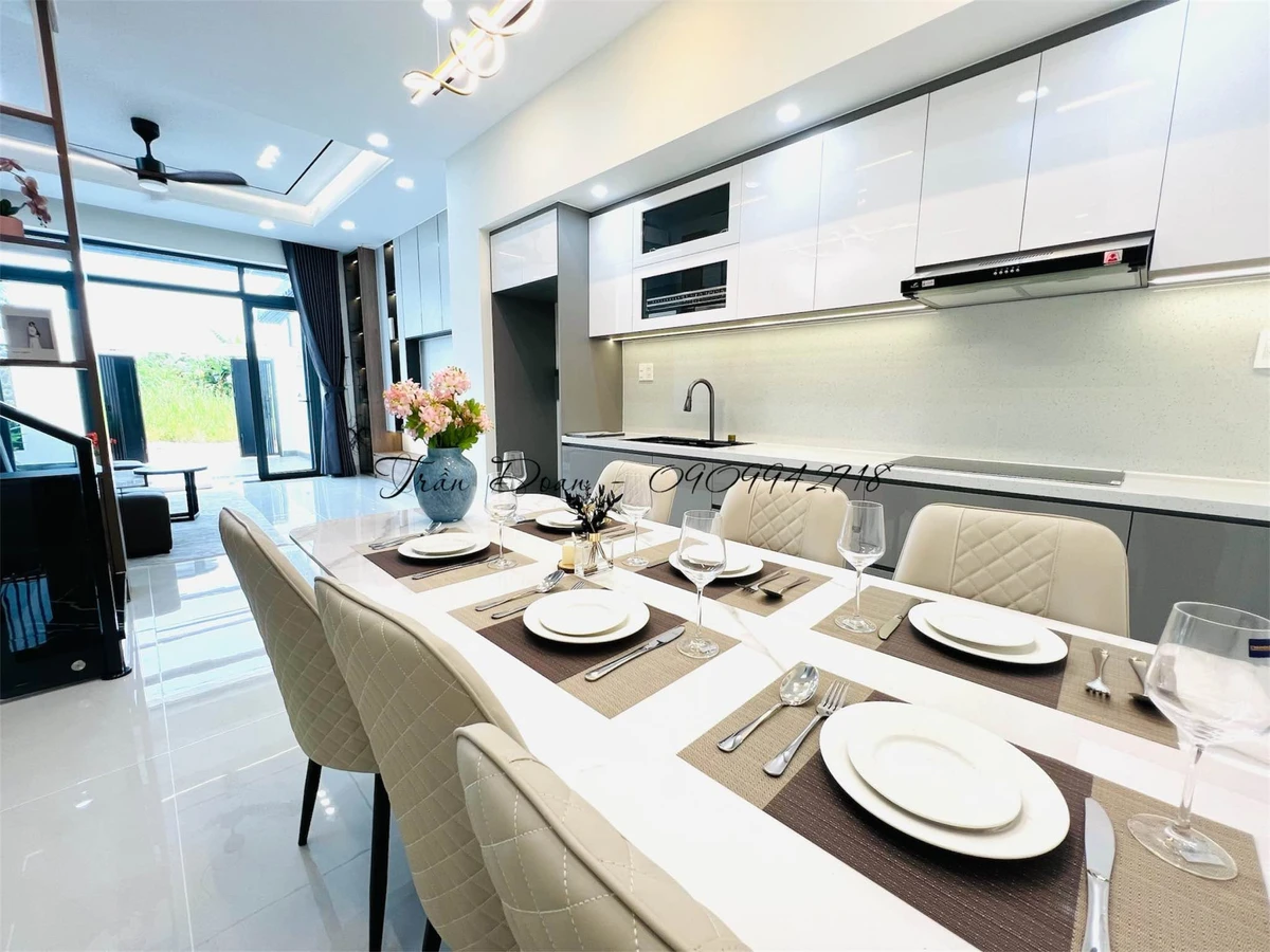 Nhà bán 110m2, 3PN, 3WC, nội thất, 2 tỷ 300 tại Long Khánh - Ảnh thu nhỏ 3