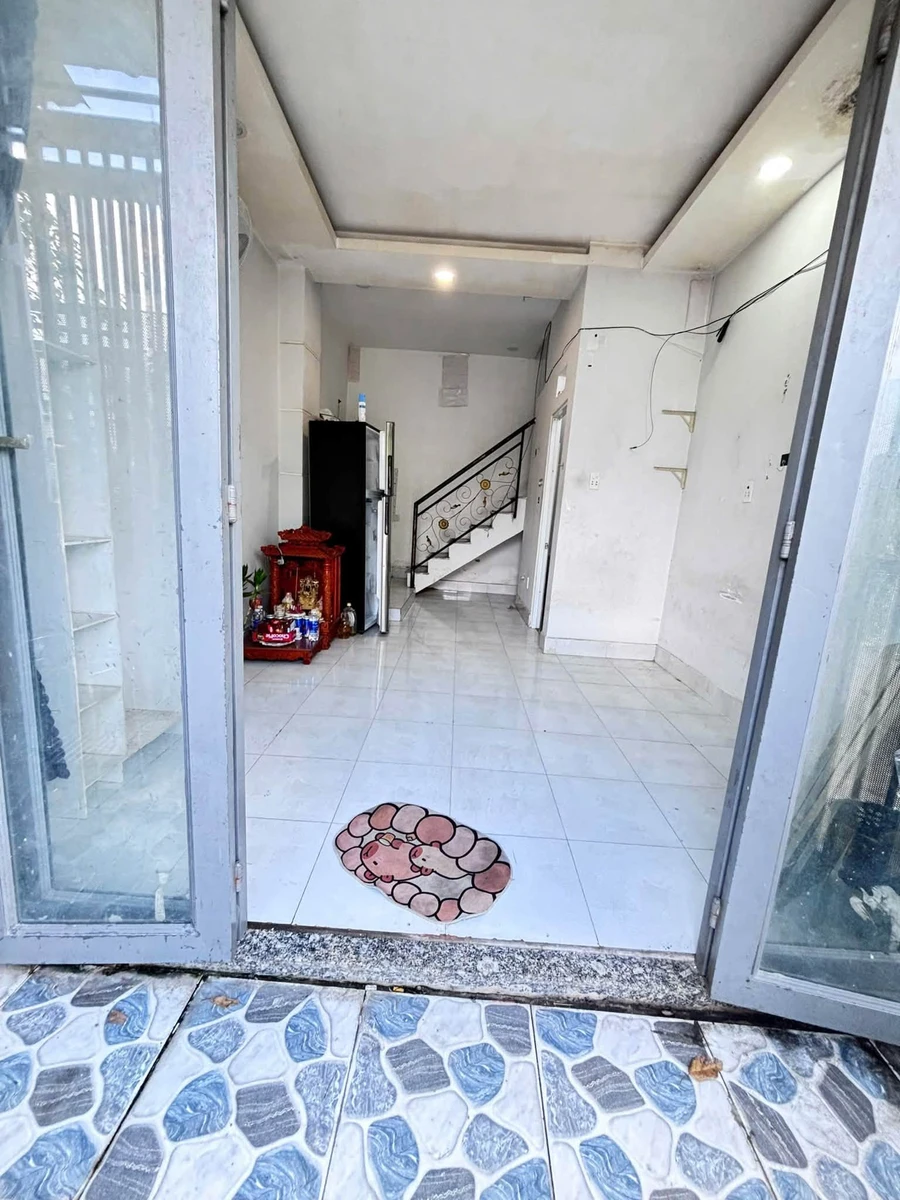 Bán nhà hẻm 3,5x7m 1 trệt 1 lầu 2PN giá 1,35 tỷ đường Hà Huy Giáp, Thạnh Lộc, Quận 12 - Ảnh thu nhỏ 3