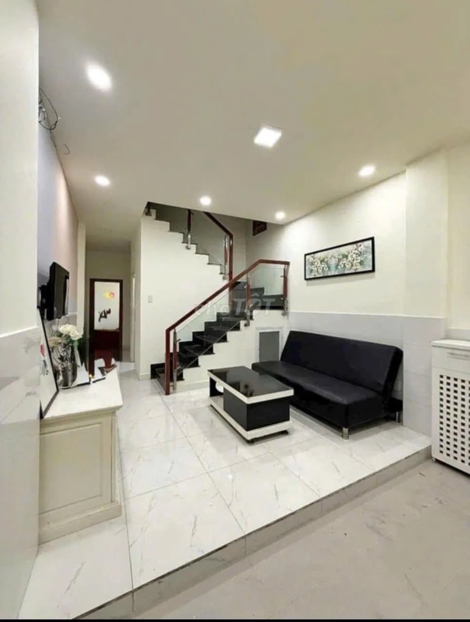 Cho thuê nhà 3 PN có nội thất Trần Văn Quang, Tân Bình, 52m2, 13 triệu/tháng - Ảnh 1