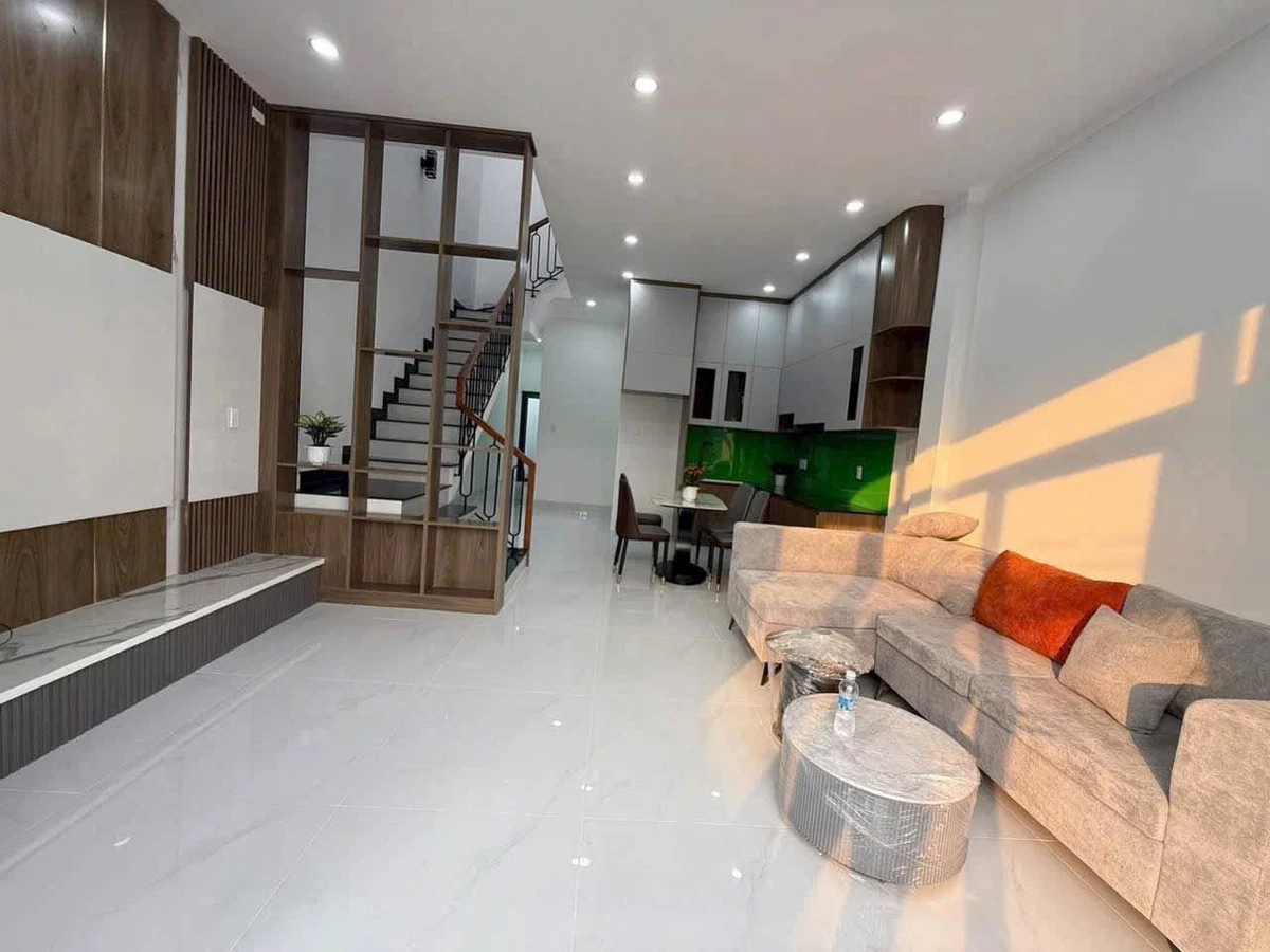 Nhà lầu 3PN Trục 16 Đồng Khởi Biên Hòa 100m² 2.85 tỷ - Ảnh thu nhỏ 5