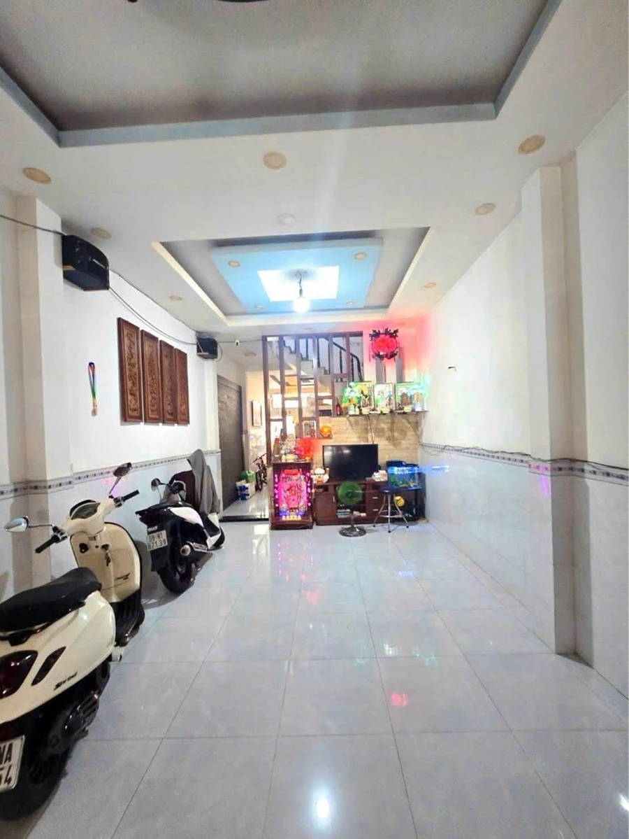 Bán nhà 75m2, 4 tầng, sân thượng, Kinh Dương Vương, 7.5 tỷ - Ảnh thu nhỏ 2