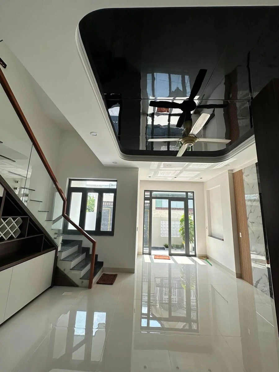 Bán nhà 3 tầng 6x11 đường Nguyễn Bình, Phú Lợi, Thủ Dầu Một, Bình Dương - Ảnh thu nhỏ 3