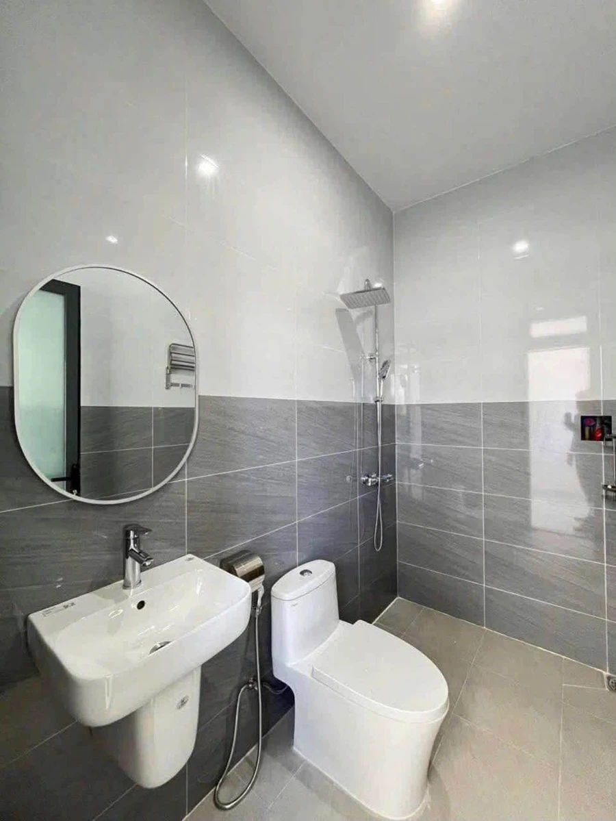 Bán nhà lầu 4 phòng ngủ 100 m² Tân Hiệp, Biên Hoà 700 triệu - Ảnh thu nhỏ 4