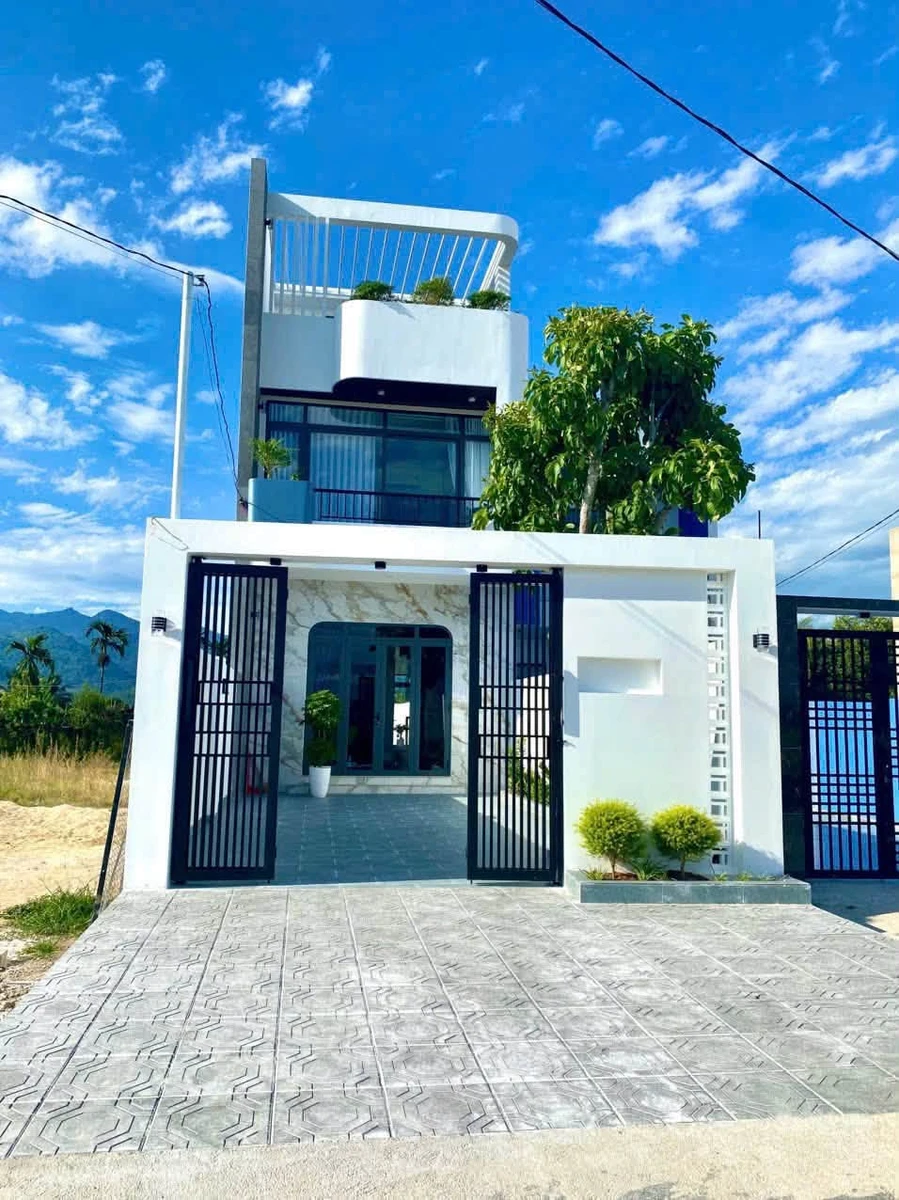 Bán nhà 3 tầng mặt tiền 147.9m2 Liên Xã Diên Sơn, Nhà Bè - Ảnh thu nhỏ 2
