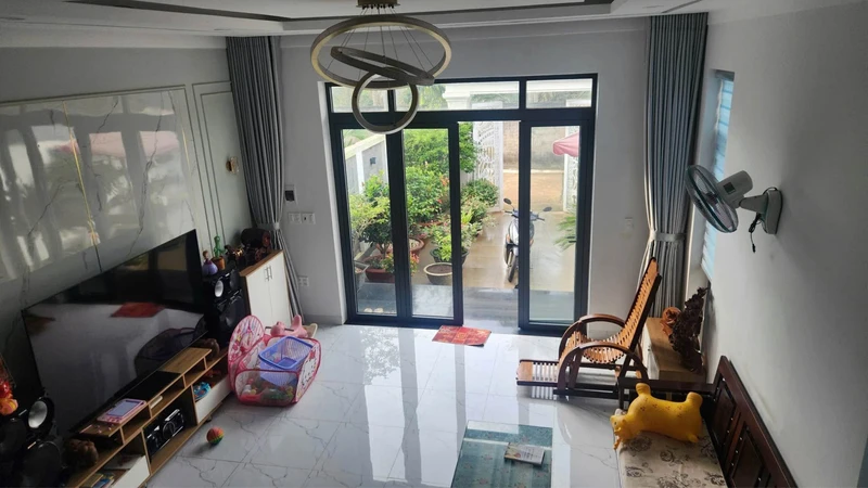 Bán nhà sân vườn 328m² 4 phòng ngủ Tân Lập, Buôn Ma Thuột