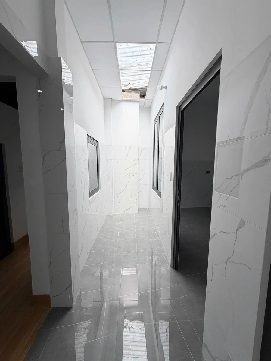 Bán nhà mặt tiền Nơ Trang Gư, trung tâm Buôn Ma Thuột, gần 200m², 7 tỷ 900 triệu - Ảnh thu nhỏ 5
