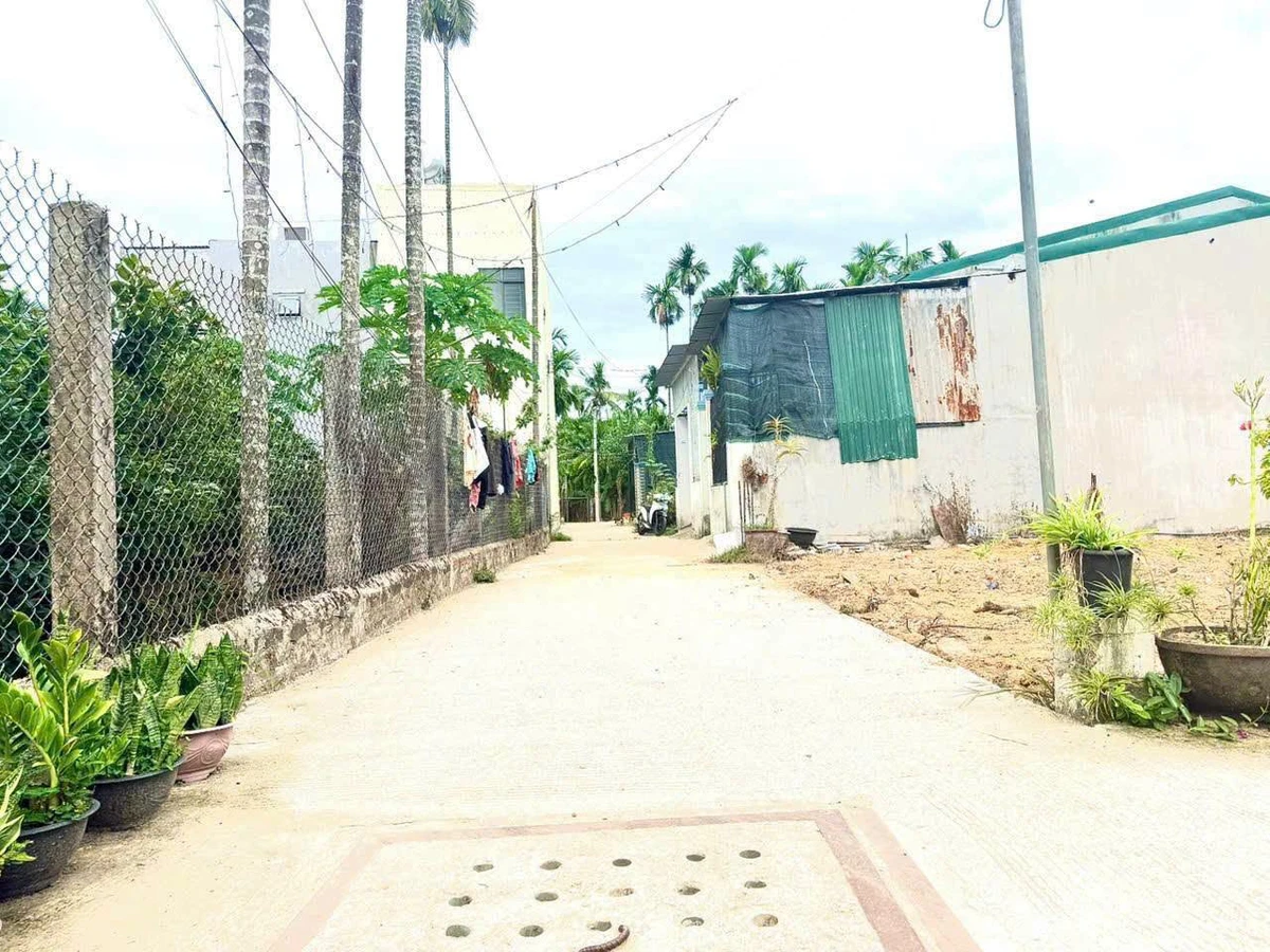 Bán lô đất góc hẻm 170m² gần sân vận động Quảng Ngãi - Ảnh thu nhỏ 2
