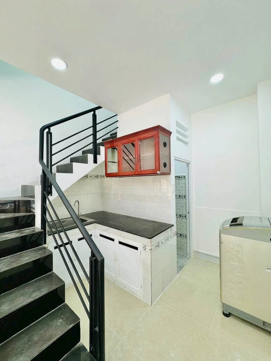 Bán nhà Nguyễn Thượng Hiền Bình Thạnh 60m2 3.95 tỷ - Ảnh thu nhỏ 4