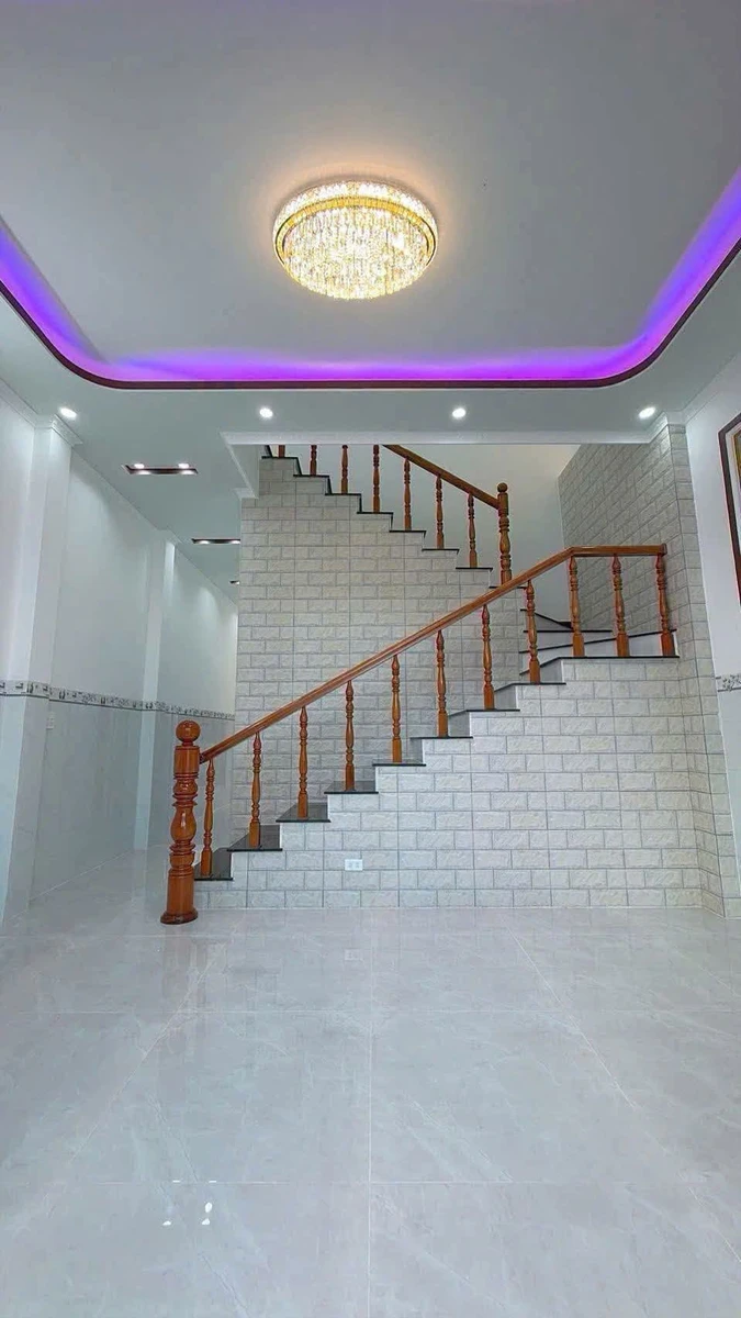 Bán nhà 2 lầu mặt tiền Nhật Tảo, Cần Thơ, 85m², 2.79 tỷ - Ảnh thu nhỏ 4