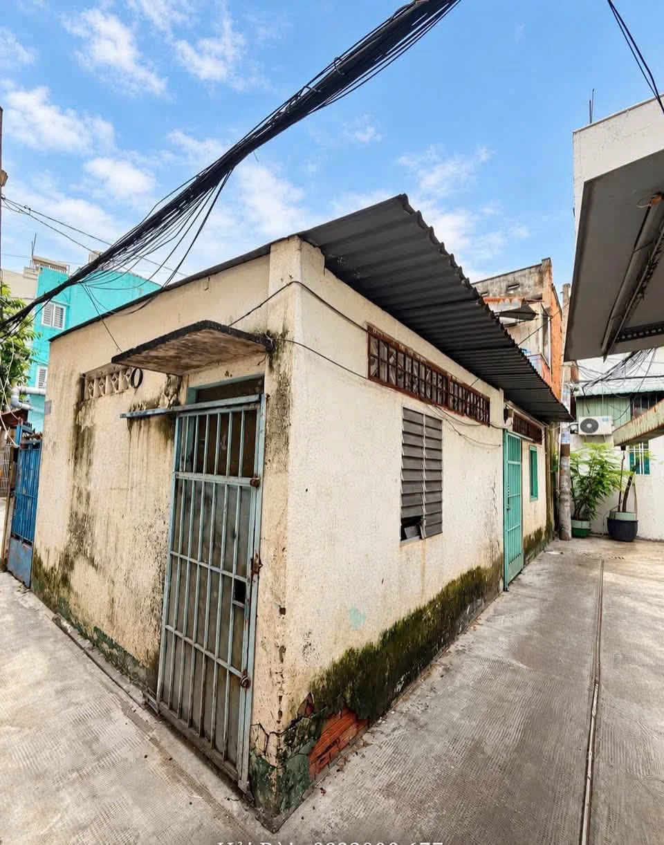 Bán nhà Bình Thạnh 120m² góc 2 mặt hẻm 6.6 tỷ - Ảnh 1