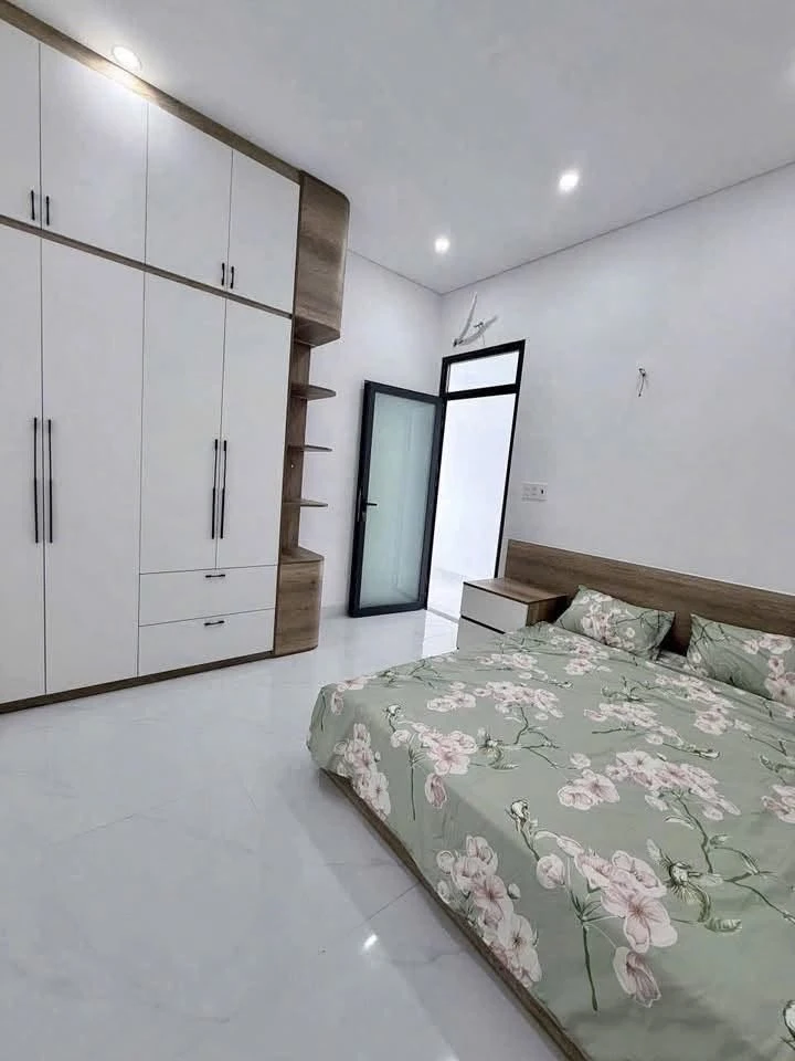 Bán nhà mặt tiền Nguyễn Trường Tộ 105m², 3PN, 3 tỷ 069 - Ảnh thu nhỏ 5