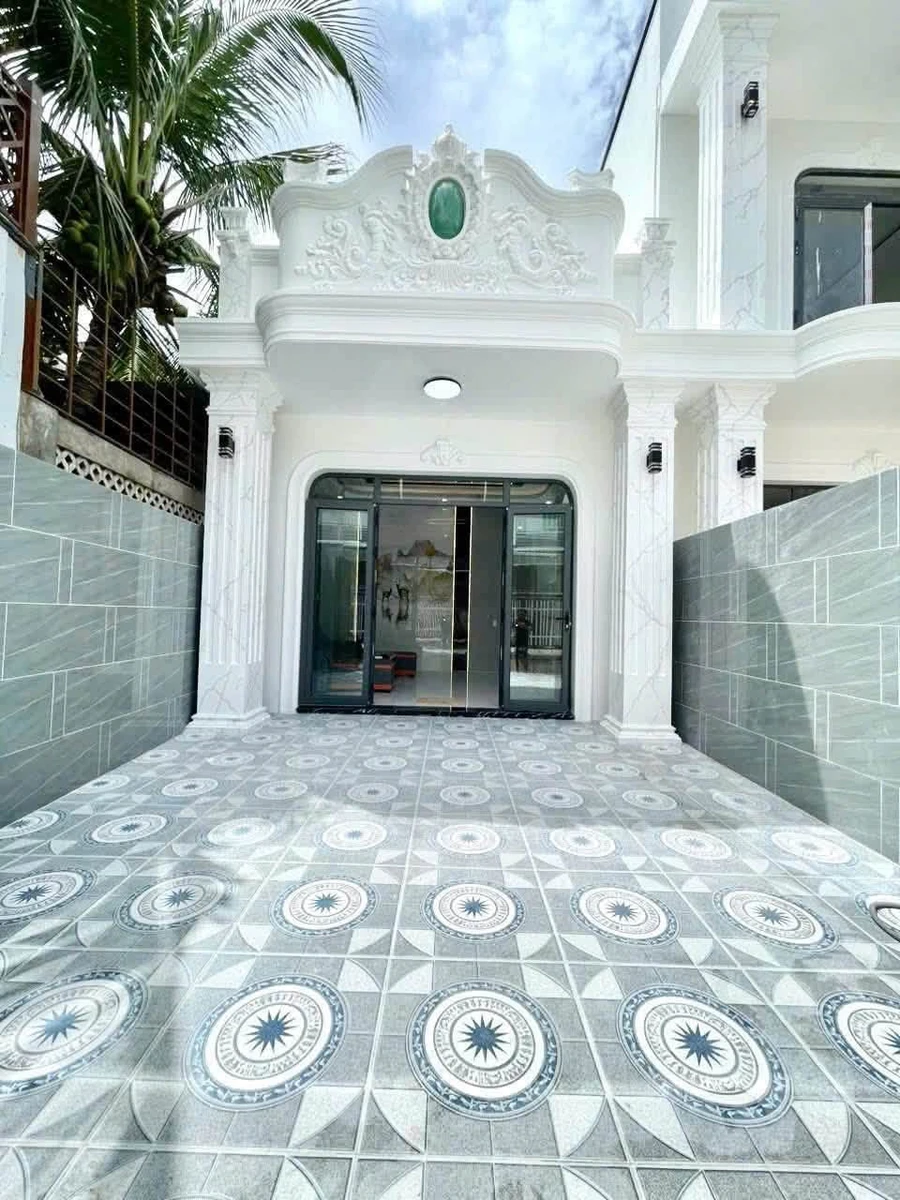 Bán nhà mặt tiền Nguyễn Thị Mai 3PN, 100m² An Giang - Ảnh 1