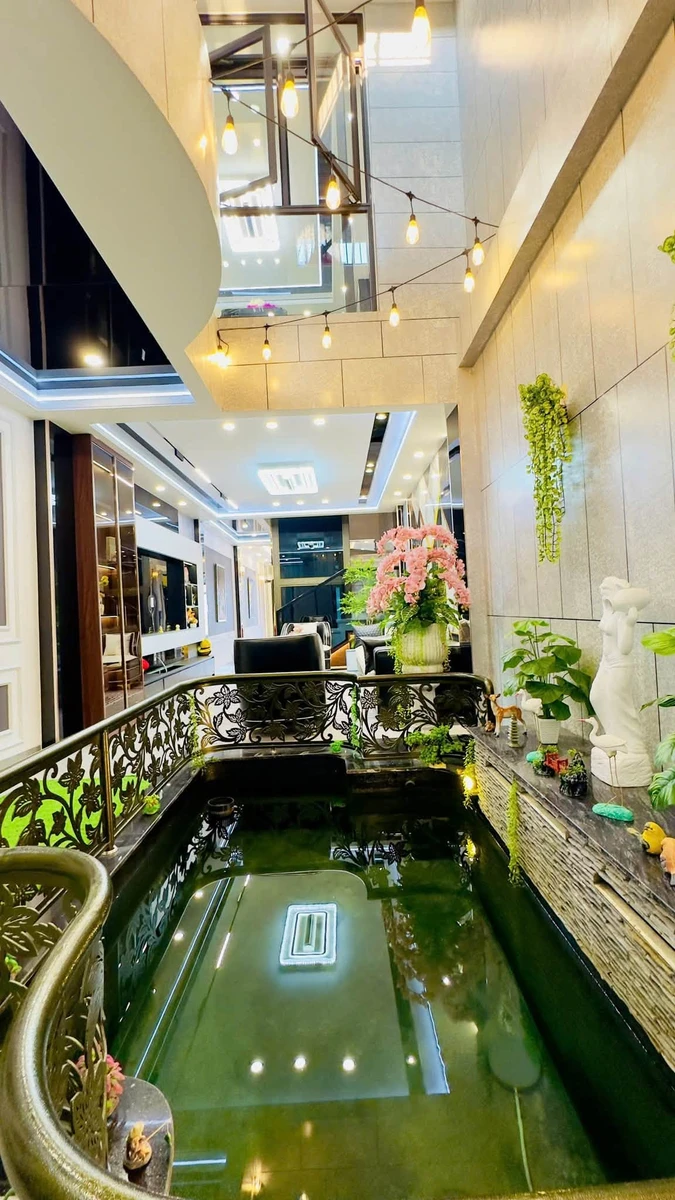 Bán nhà mặt đường Quỳnh Hoàng, 100m2, 4 tầng, 6,8 tỷ - Ảnh thu nhỏ 3