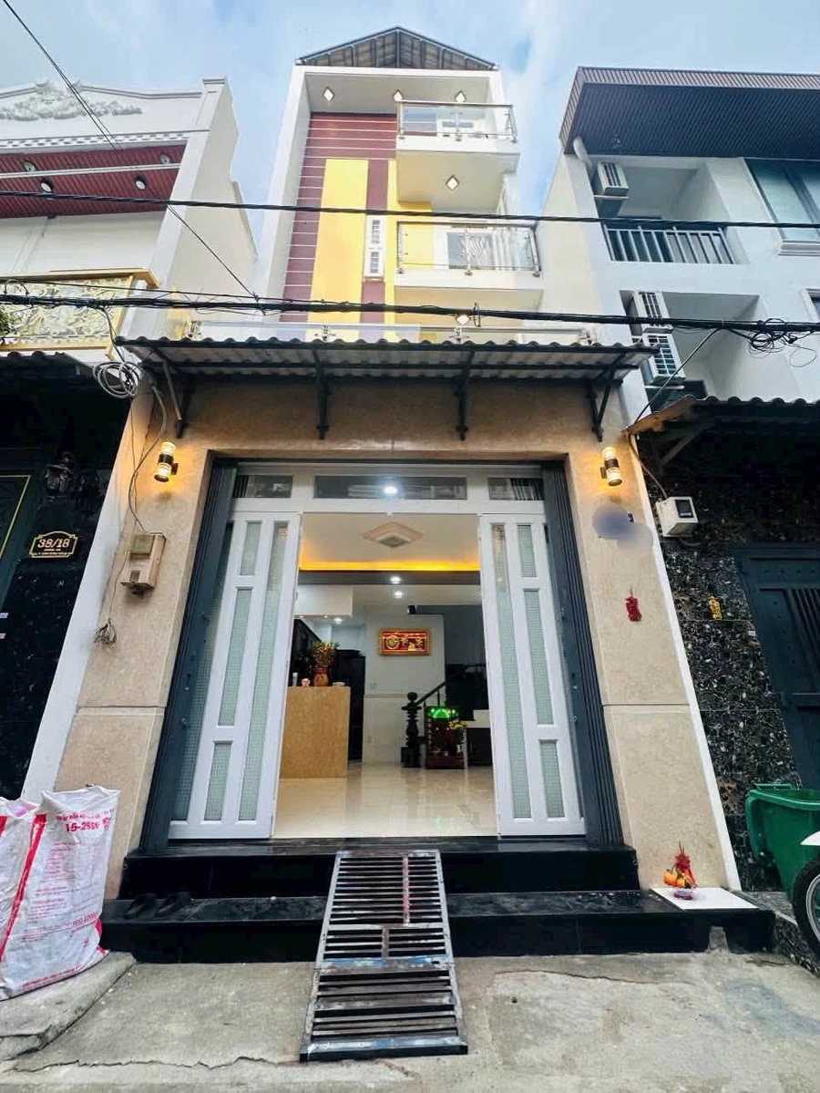 Bán nhà 1 trệt 3 lầu 4,2x8m hẻm 4,5m sát chợ Gò Xoài, Bình Tân giá 4,4 tỷ - Ảnh thu nhỏ 2