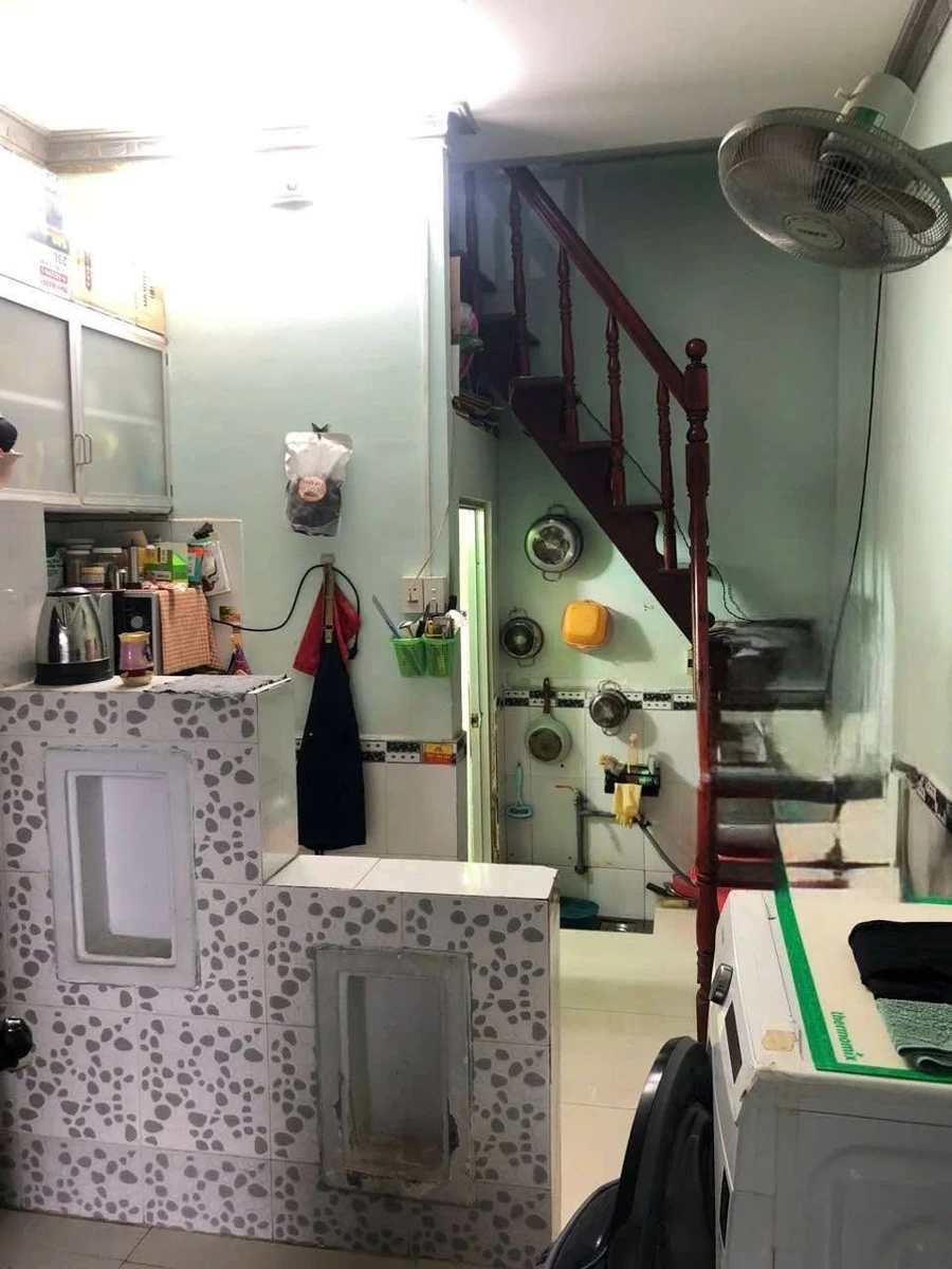 Bán nhà hẻm 4m Quận 7, 19.5m2, 1 tỷ 350 triệu - Ảnh thu nhỏ 2