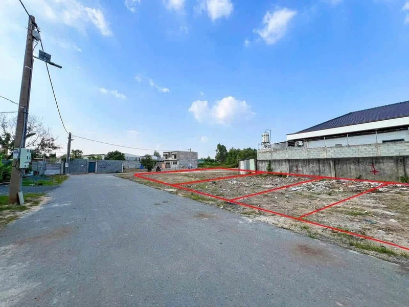 Bán đất thổ cư sổ riêng 100-200m2 gần Cầu Bạch Đằng 2, trả trước 200 triệu