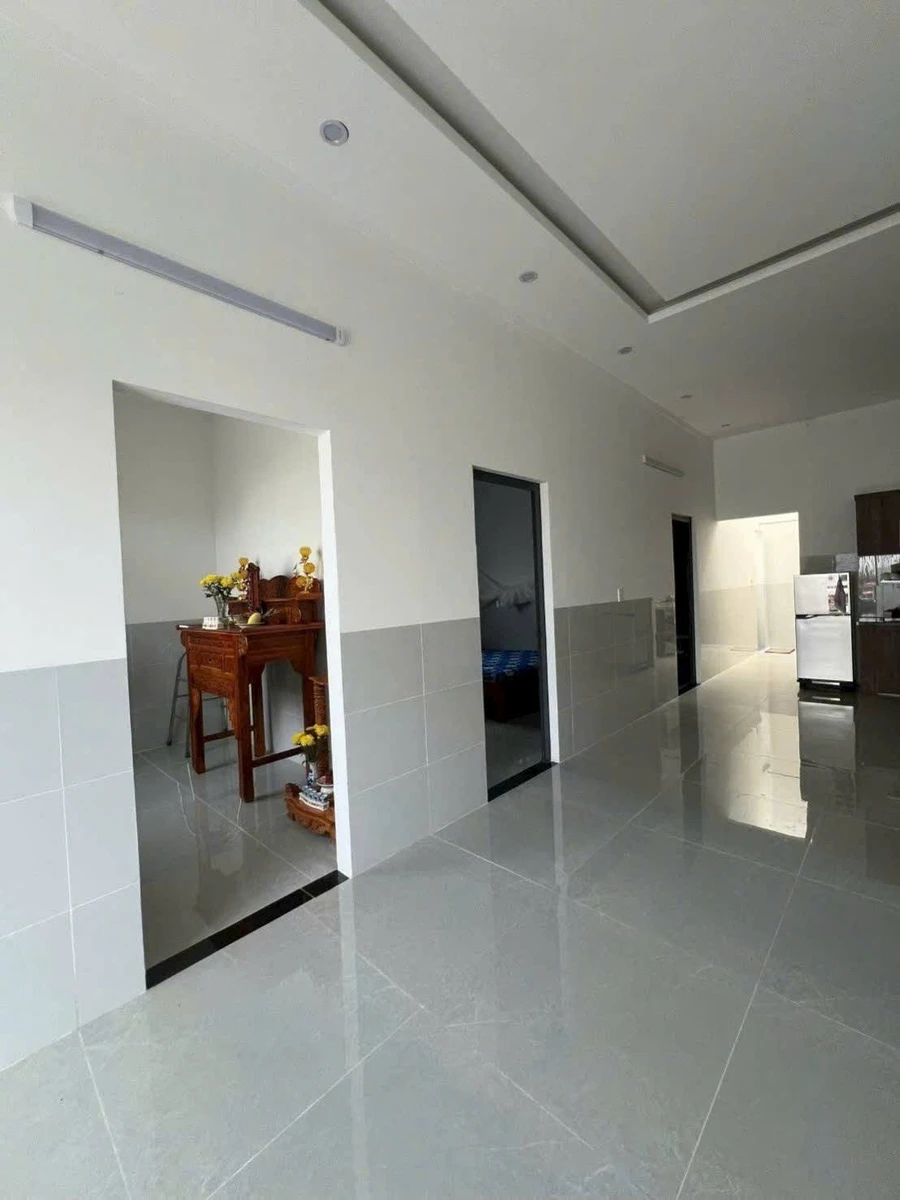 Bán nhà 127m2, 2 phòng ngủ tại Hòa Long, Bà Rịa, giá 2,9 tỷ - Ảnh thu nhỏ 2