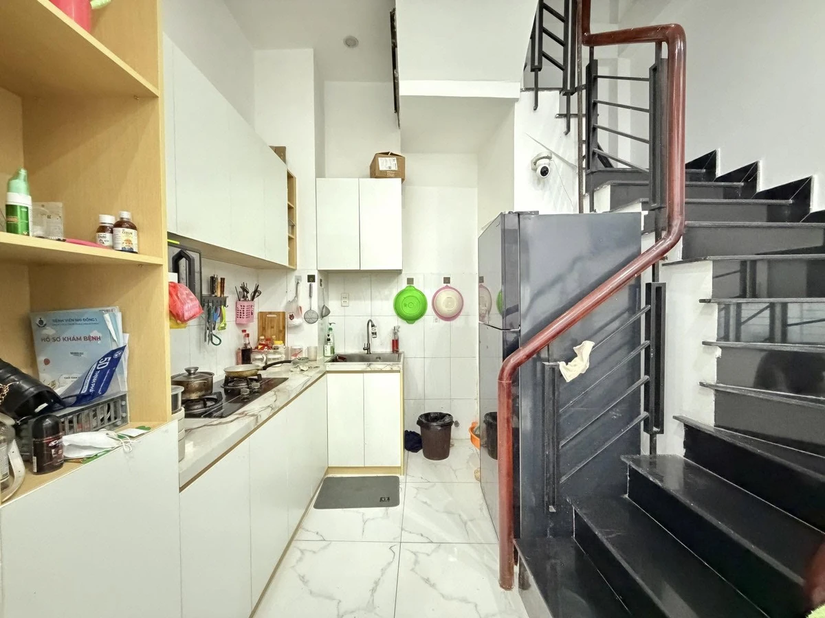 Bán nhà 3 phòng ngủ 30m2 Lý Thái Tổ Quận 10 5.65 tỷ - Ảnh thu nhỏ 4