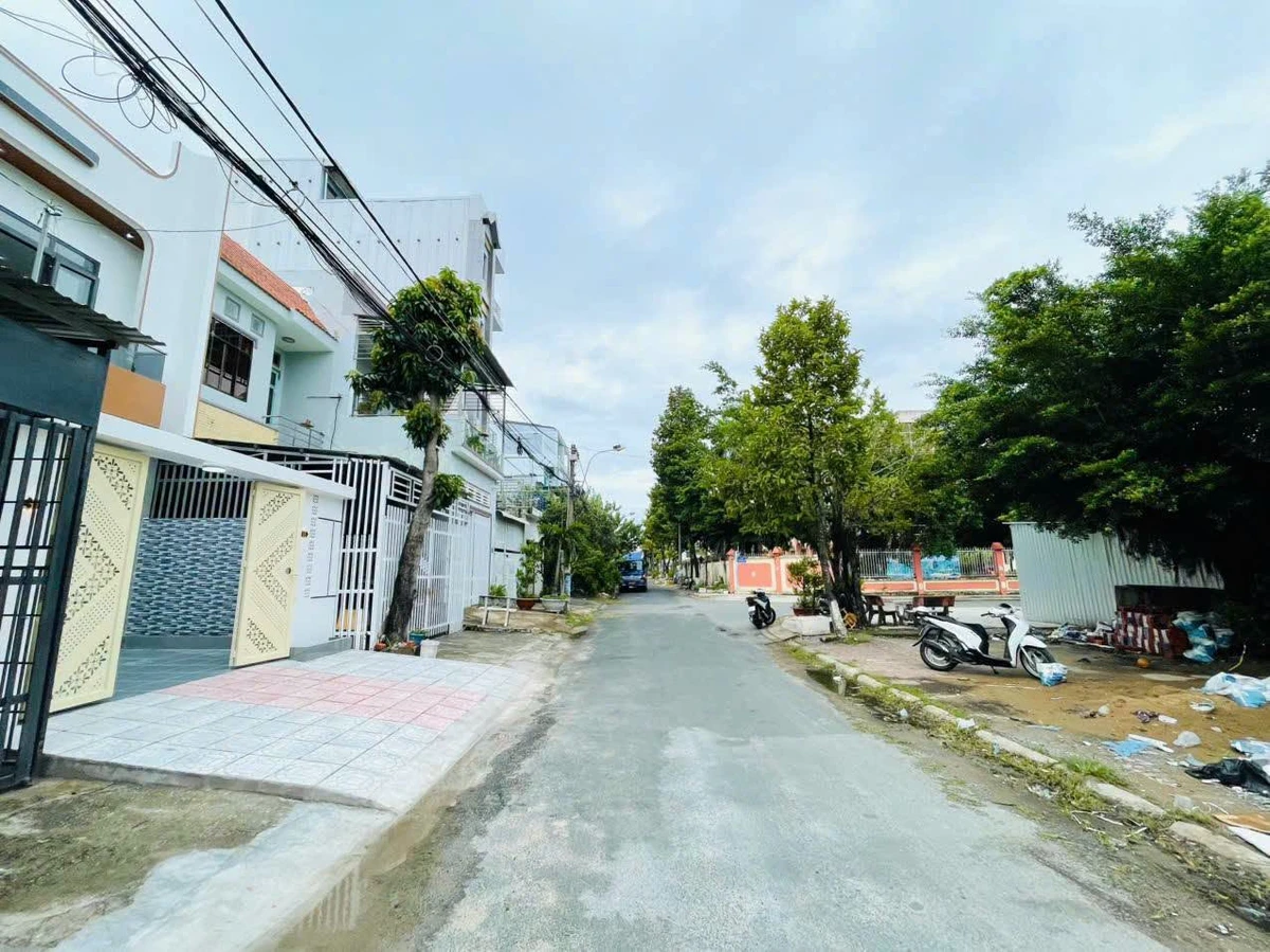 Bán nhà mặt tiền Hồ Thiện Phó, 125m² với 4 phòng ngủ, Rạch Giá - Ảnh thu nhỏ 4