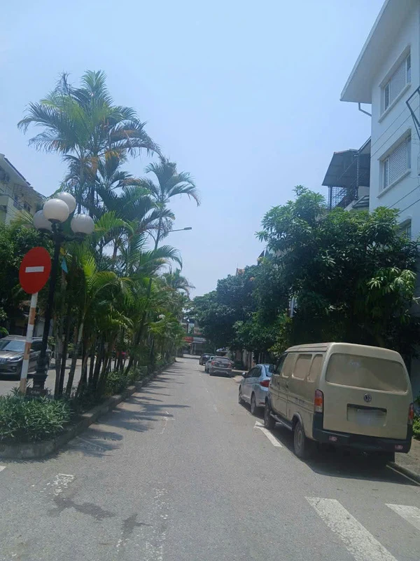 Bán nhà vườn 4 tầng 120m2 Tây Mỗ, Hà Nội, 23 tỷ