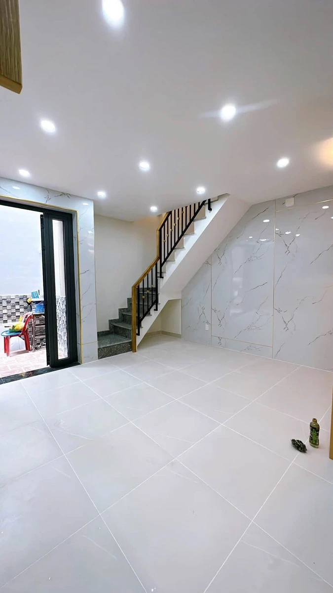 Bán nhà hẻm Đoàn Văn Bơ, Khánh Hội, Quận 4, 29,4m2, 2PN, giá 3,15 tỷ - Ảnh thu nhỏ 4